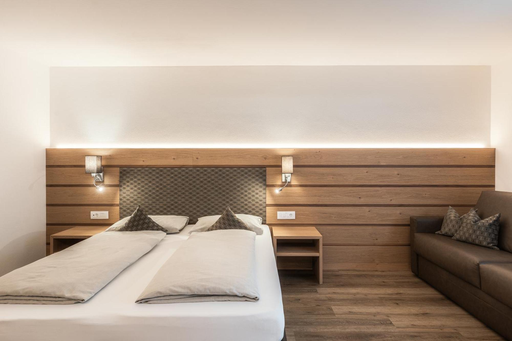 Hotel La Pineta Selva di Val Gardena Habitación foto